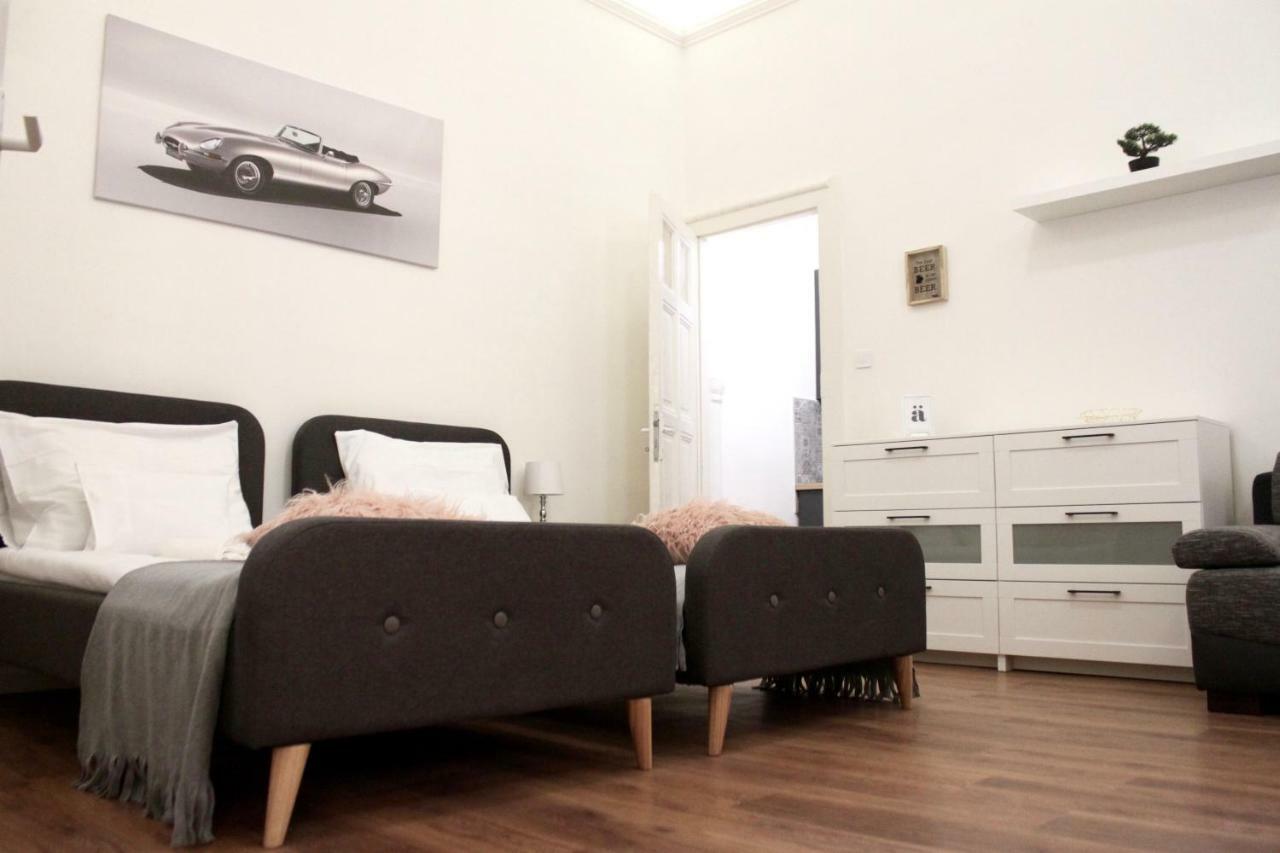 City Center Apartman - Weidlich Palace - Miskolc Eksteriør billede